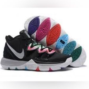 Nike Kyrie 5 Multicolor